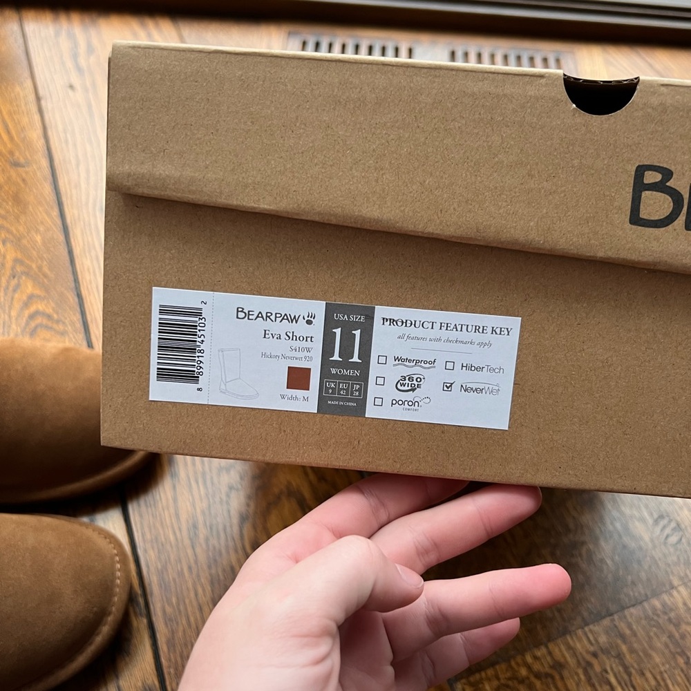 Bearpaw suede faux fur boots NIB - Picture 3 of 5